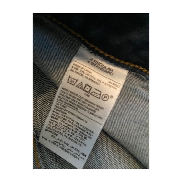 Old Navy Rockstar Skinny Jeans - Picture 5 of 5